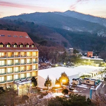 Cheongpyeong Family Hotel カピョン エクステリア 写真
